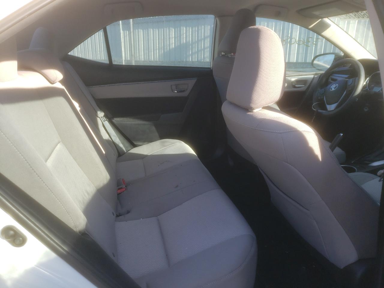 Photo 6 from auction – 2014 TOYOTA COROLLA L with VIN 5YFBURHE4EP169775