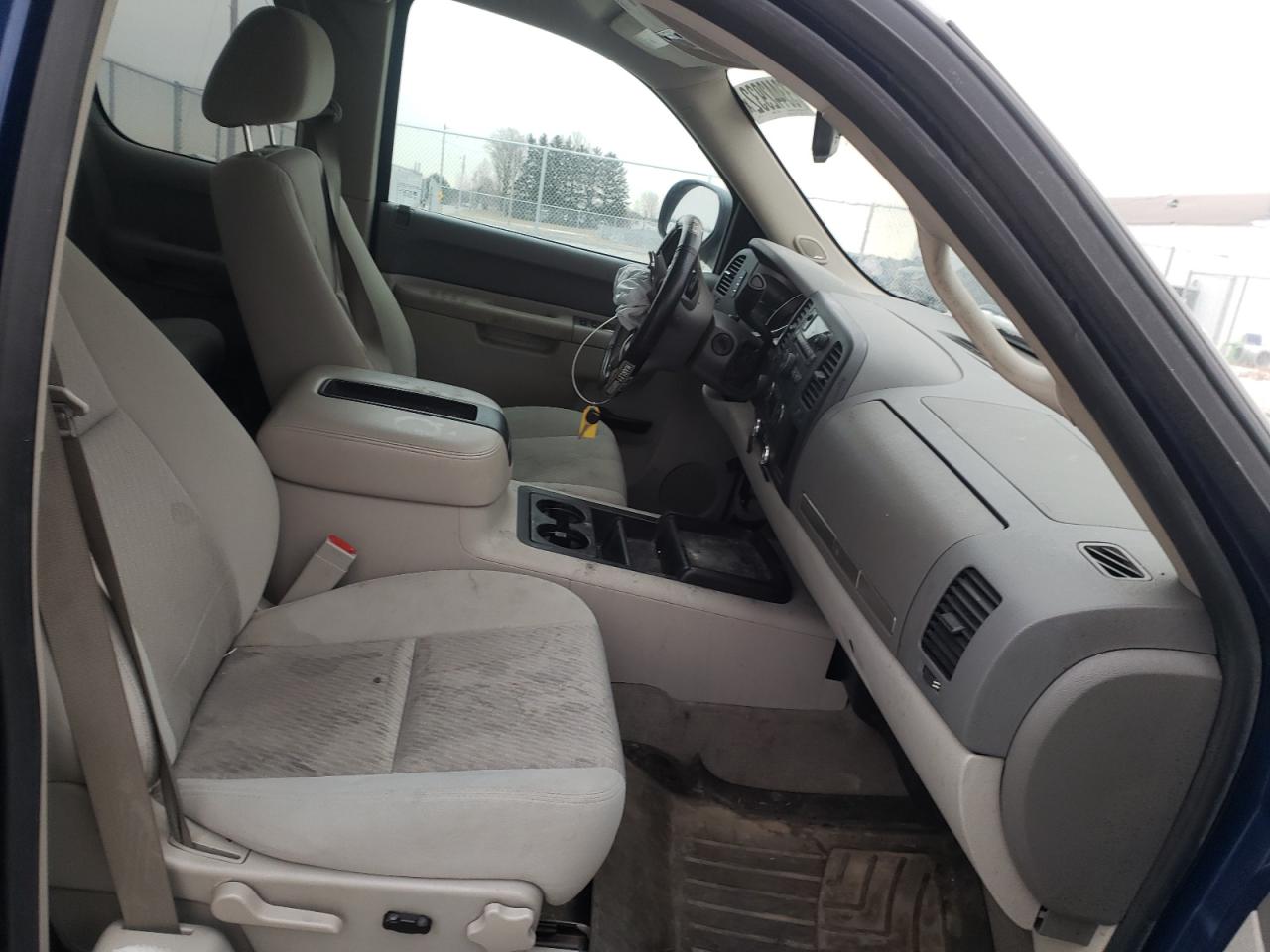 Photo 5 from auction – 2013 CHEVROLET SILVERADO with VIN 1GCRKSE77DZ133181