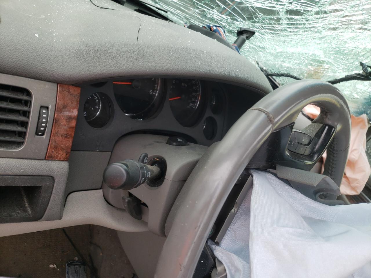 Photo 8 from auction – 2008 CHEVROLET AVALANCHE with VIN 3GNEC12048G176287