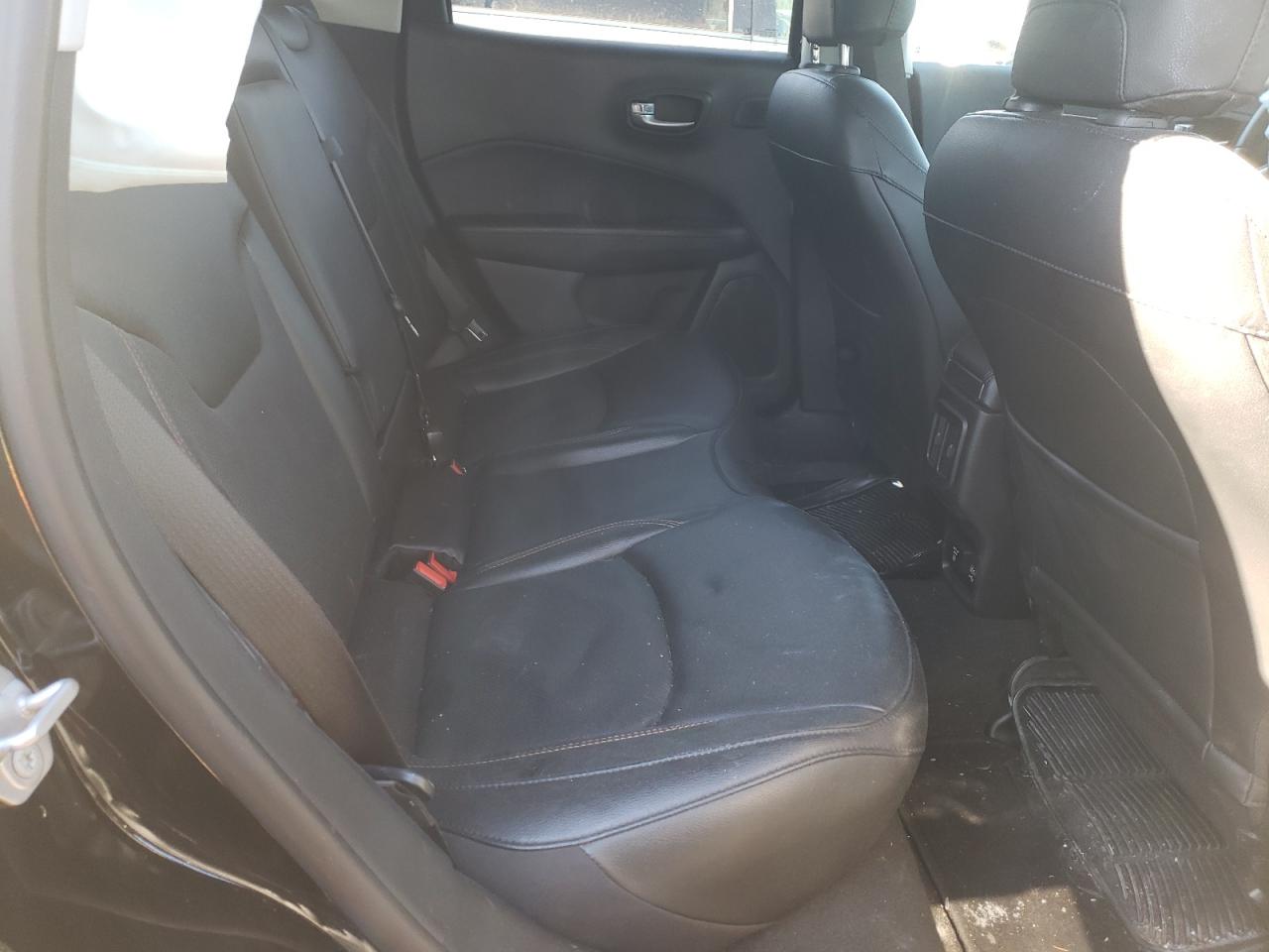 Photo 6 from auction – 2021 JEEP COMPASS LI with VIN 3C4NJDCB5MT521909