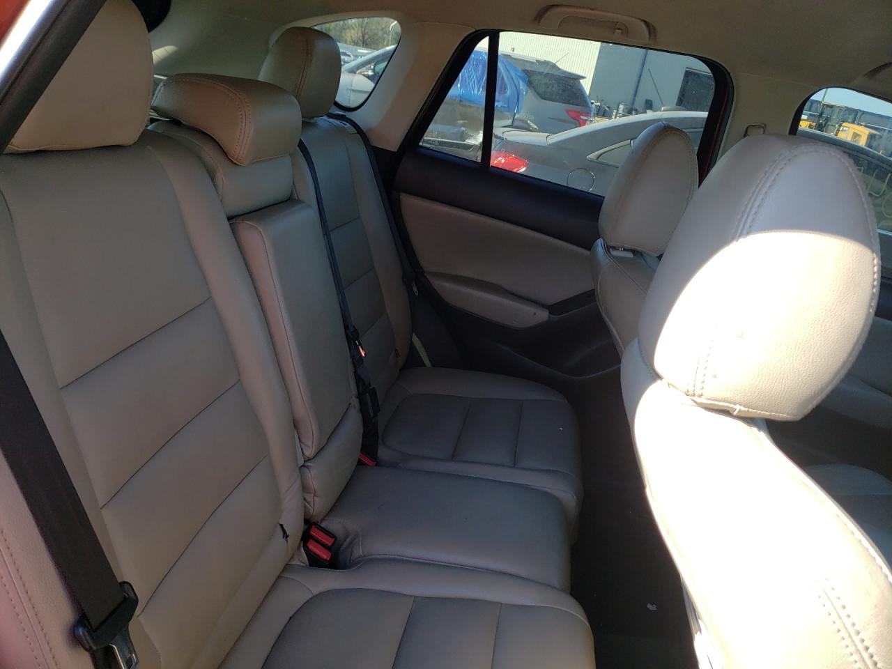 Photo 6 from auction – 2013 MAZDA CX-5 TOURI with VIN JM3KE2CE3D0103486