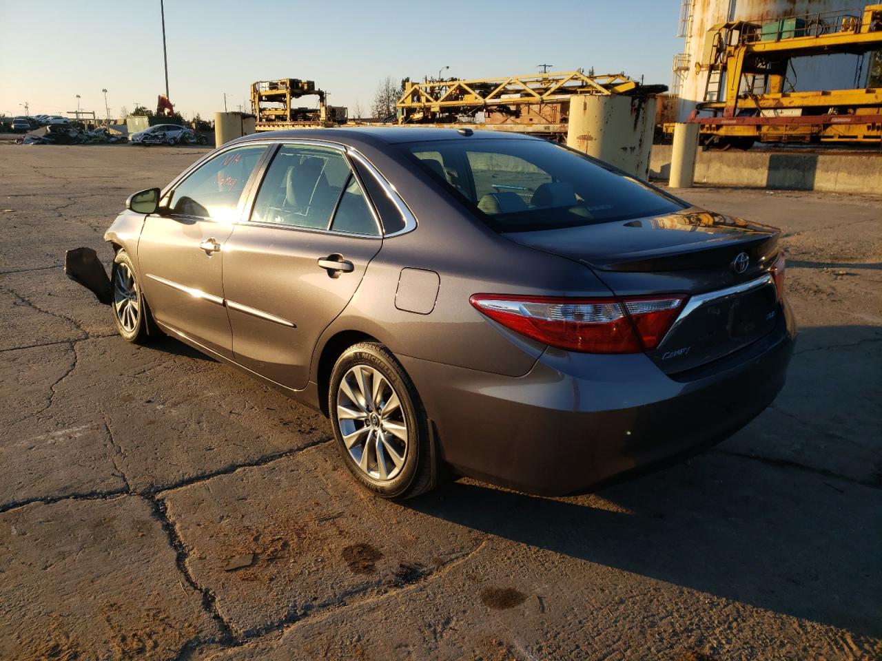 Photo 3 from auction – 2015 TOYOTA CAMRY LE with VIN 4T4BF1FK4FR486367