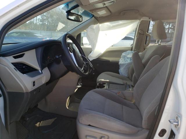 Photo 5 from auction – 2017 TOYOTA SIENNA LE with VIN 5TDKZ3DC5HS892422