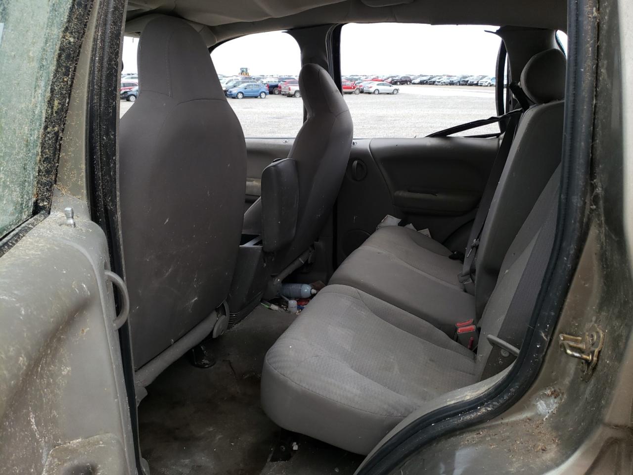 Photo 6 from auction – 2004 JEEP LIBERTY SP with VIN 1J4GL48K04W150576