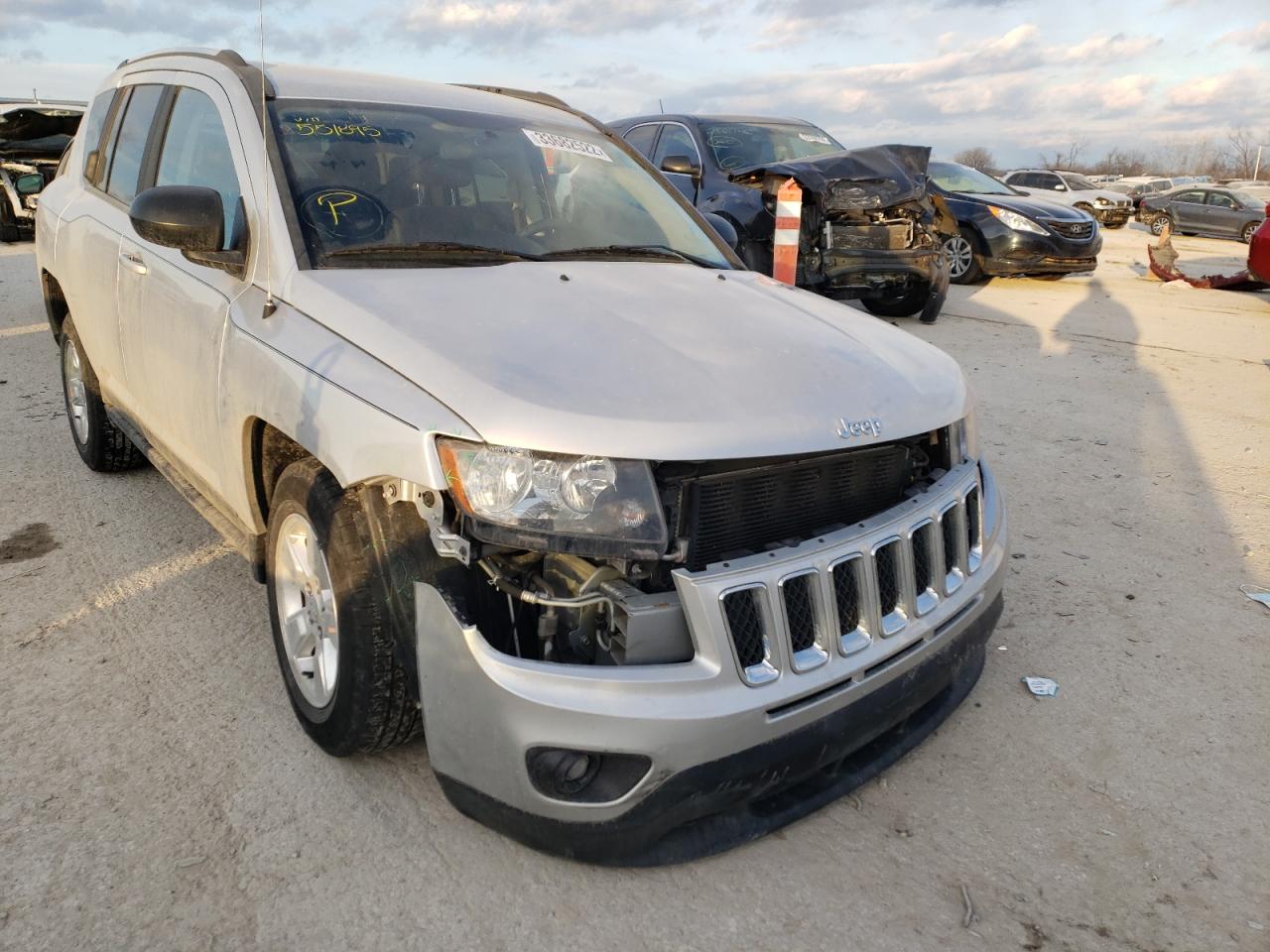 JEEP COMPASS SP 2014 with VIN 1C4NJCBA2ED551895 - Photo from auction