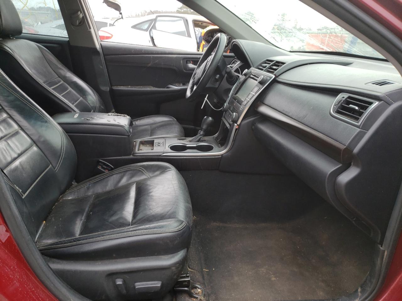 Photo 5 from auction – 2017 TOYOTA CAMRY with VIN 4T1BF1FK1HU649411