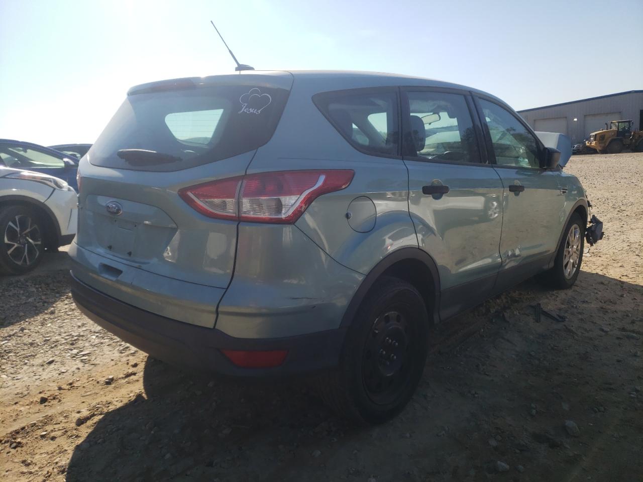 Photo 4 from auction – 2013 FORD ESCAPE S with VIN 1FMCU0F75DUB42702