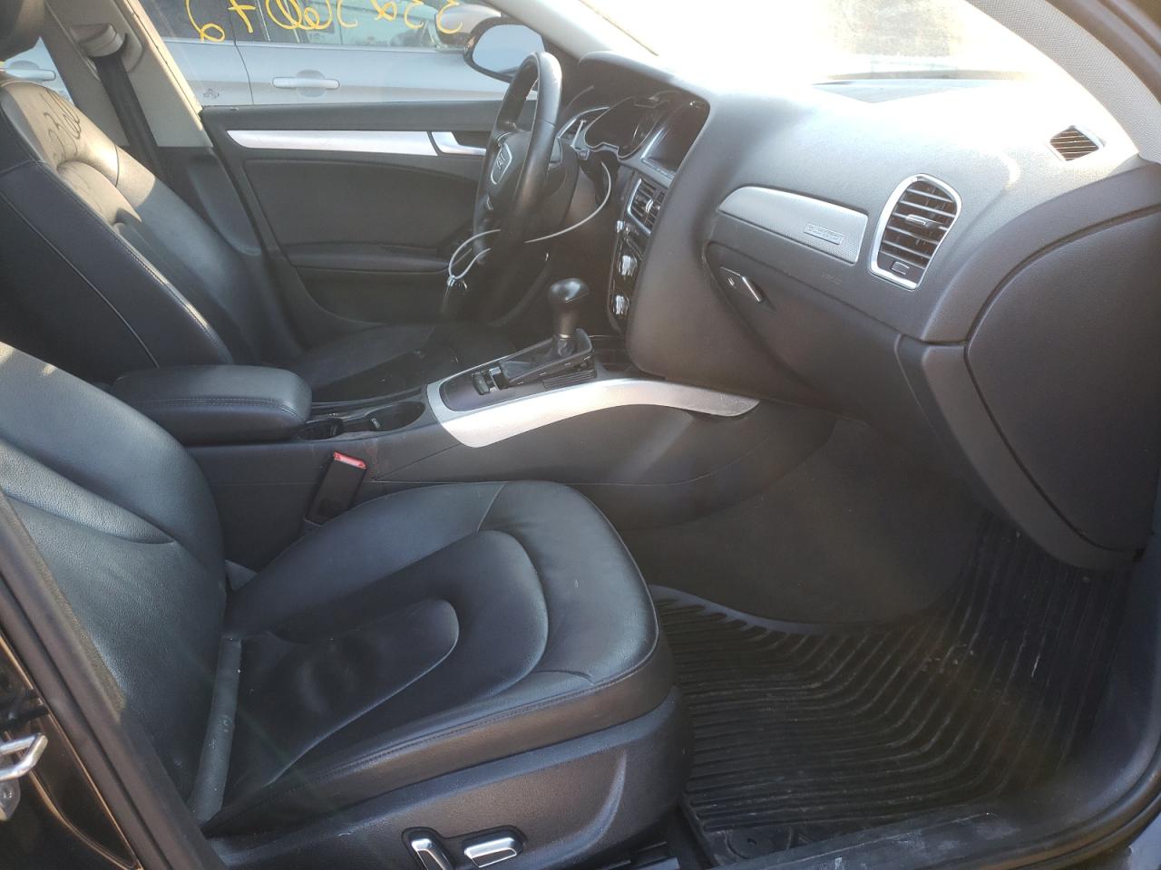 Photo 5 from auction – 2013 AUDI A4 PREMIUM with VIN WAUBFAFL6DN025313