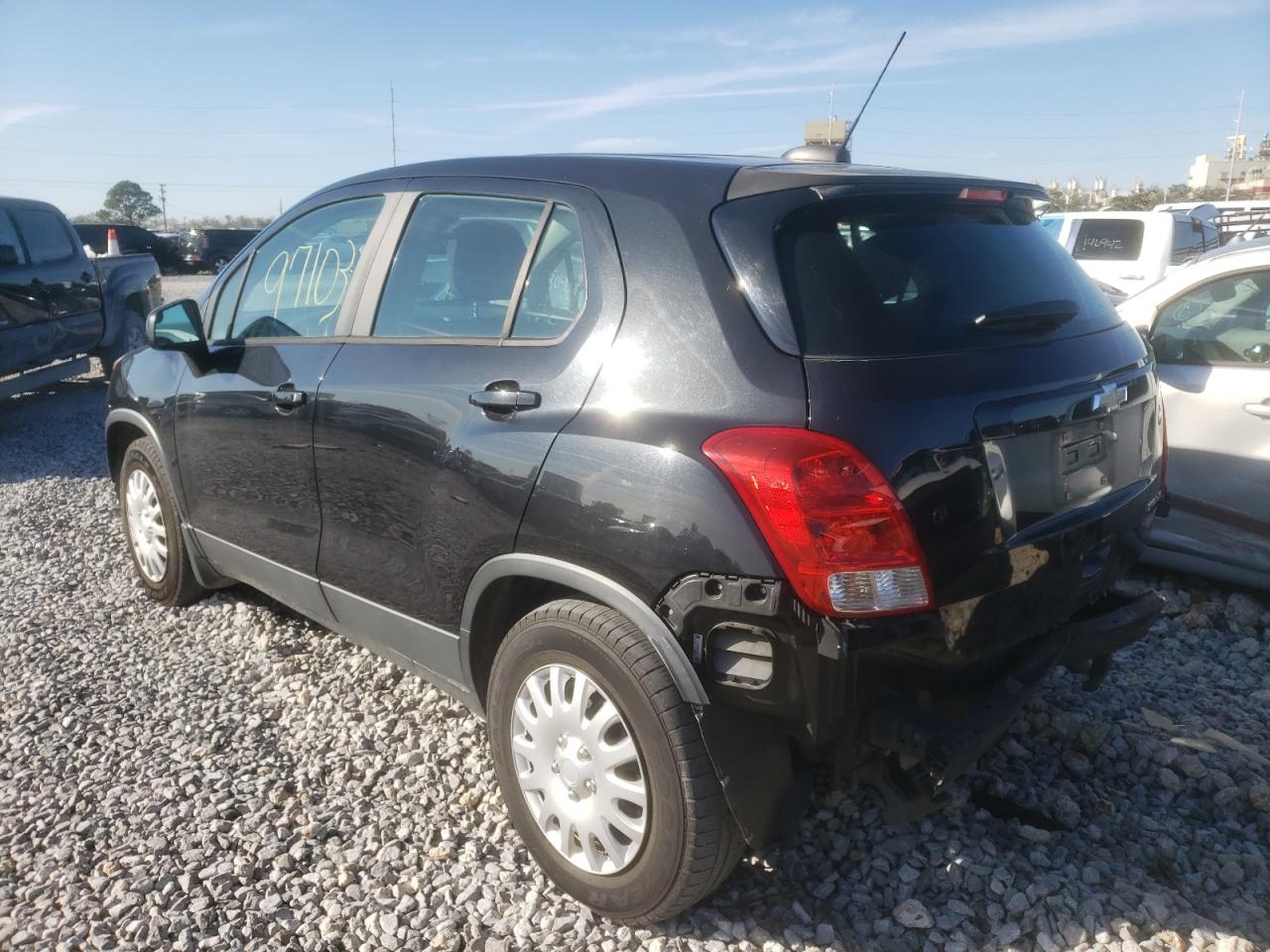 Photo 4 from auction – 2015 CHEVROLET TRAX with VIN KL7CJKSB3FB183344