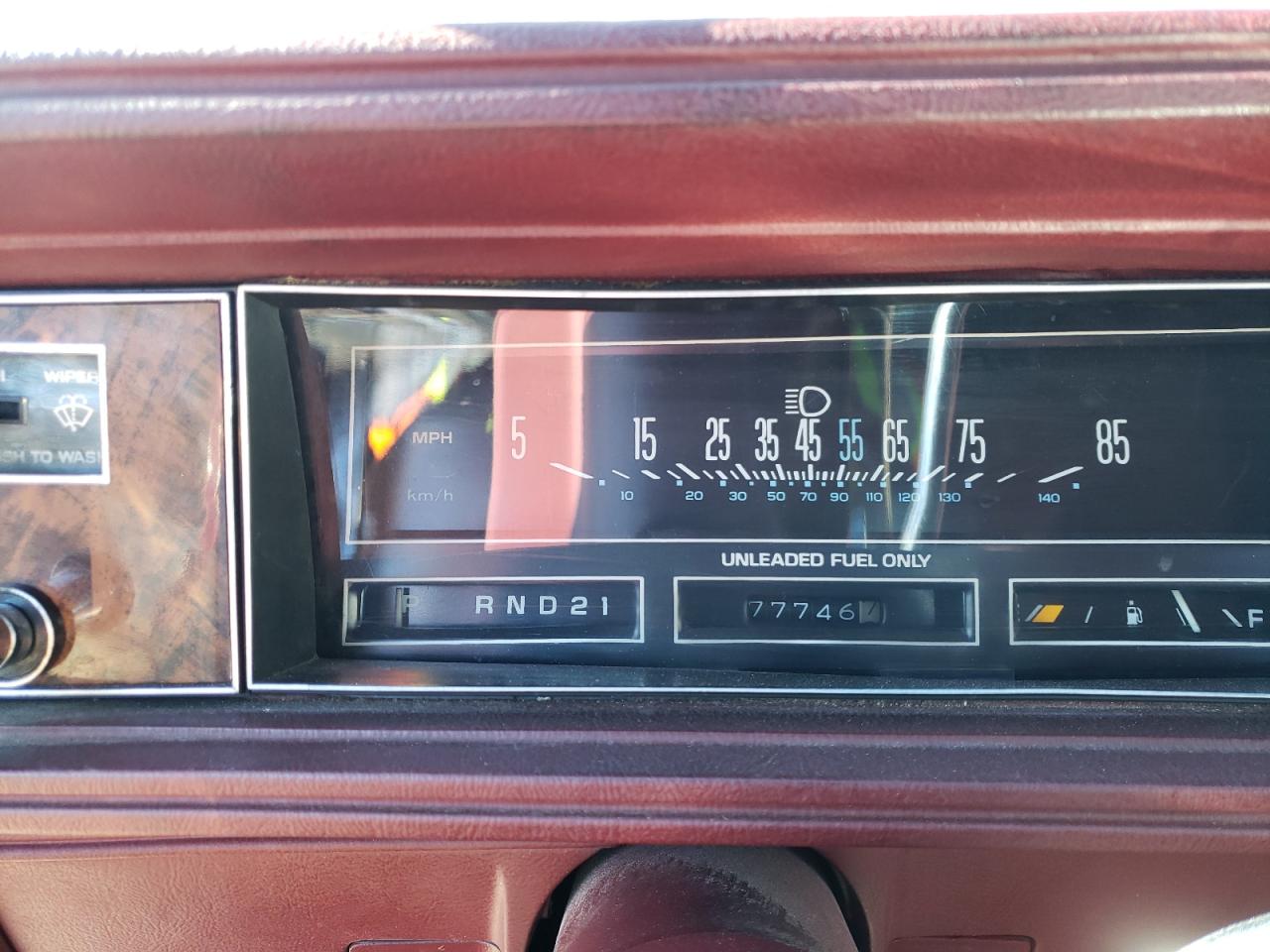 Photo 8 from auction – 1981 OLDSMOBILE CUTLASS SU with VIN 1G3AR69A9BD487641
