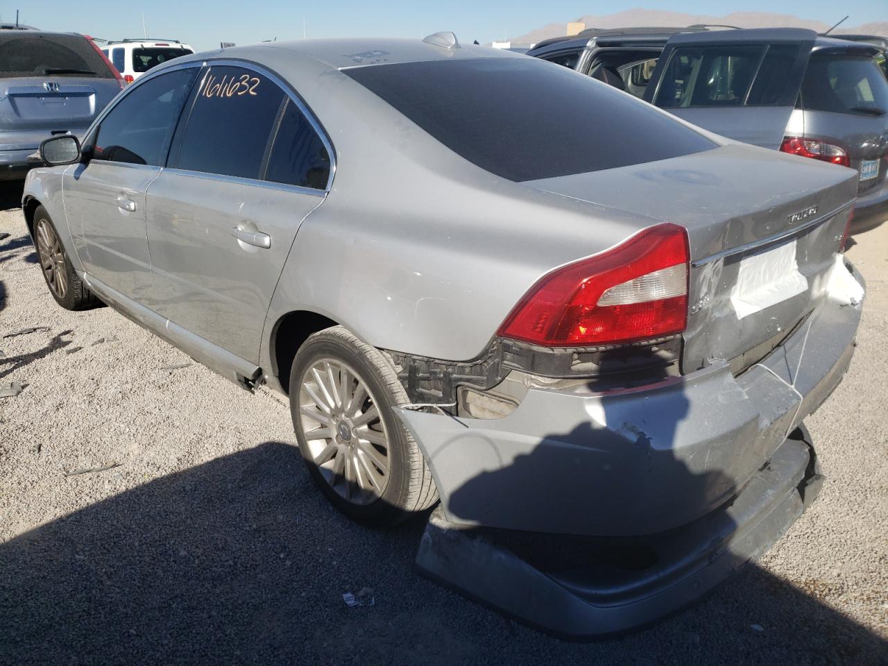 Photo 3 from auction – 2008 VOLVO S80 3.2 with VIN YV1AS982381067619