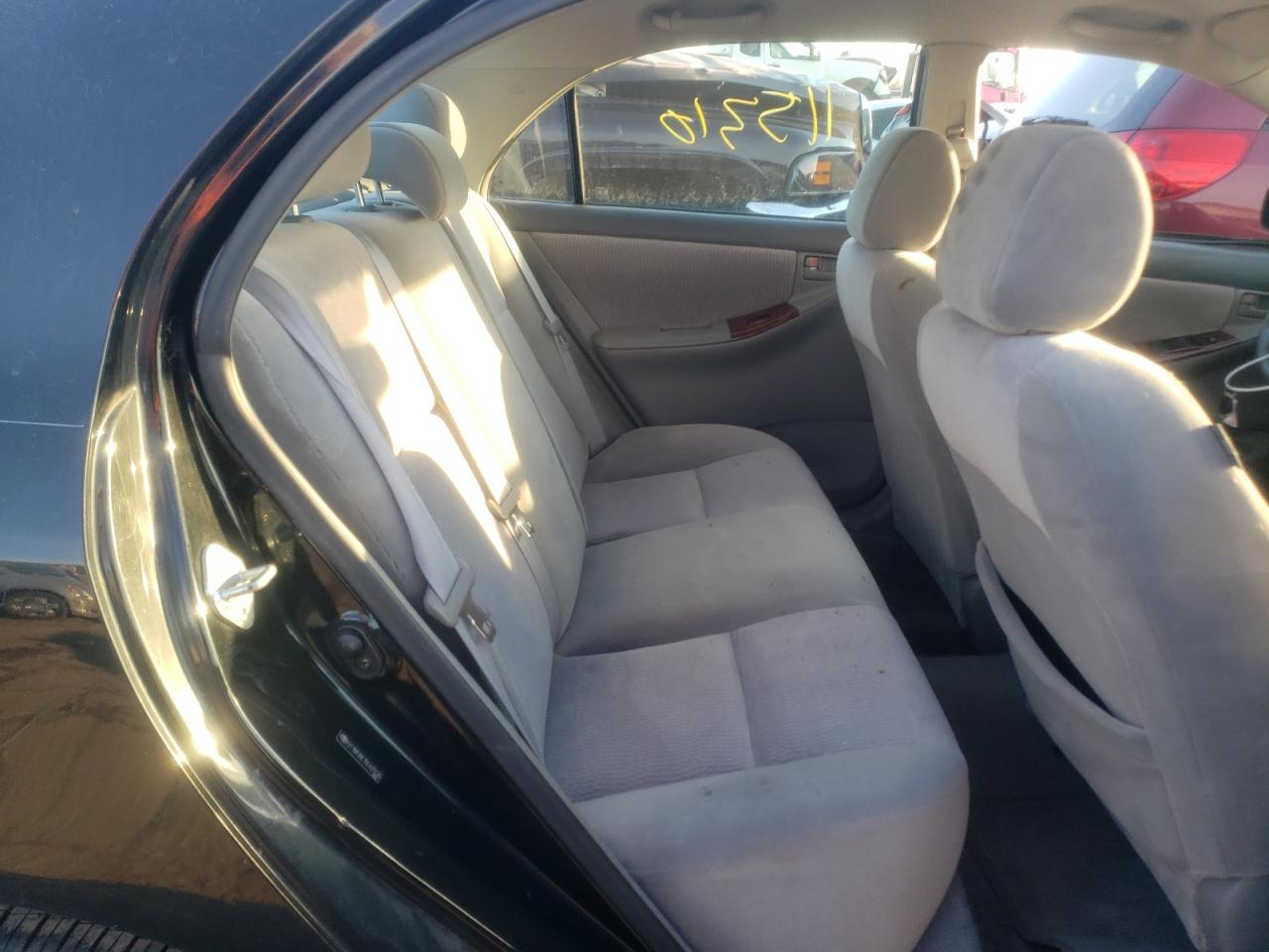 Photo 6 from auction – 2005 TOYOTA COROLLA CE with VIN 2T1BR30E15C425526