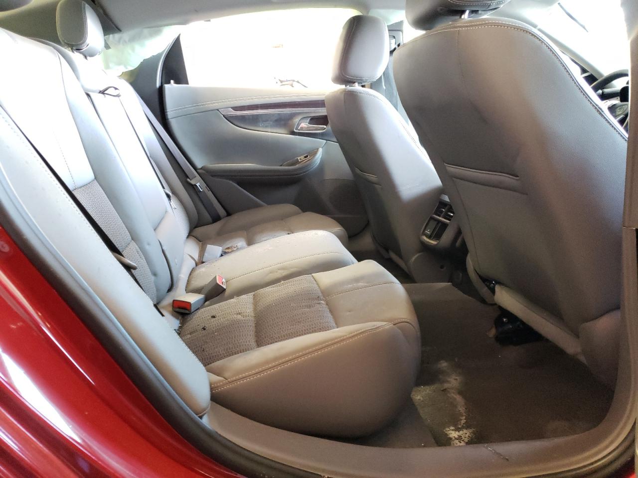 Photo 6 from auction – 2018 CHEVROLET IMPALA LT with VIN 2G1105S36J9122533