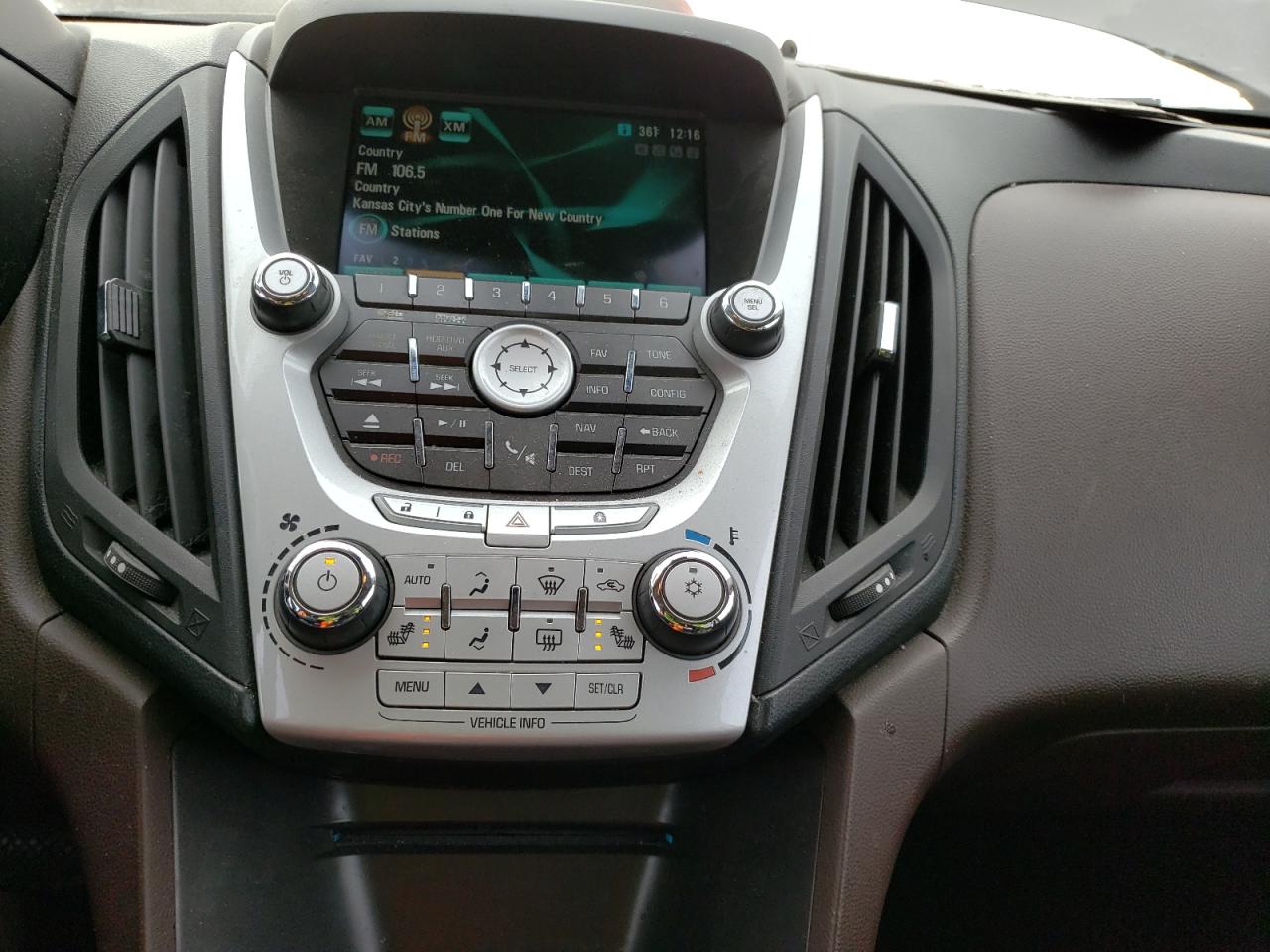 Photo 9 from auction – 2011 CHEVROLET EQUINOX LT with VIN 2CNFLFE52B6335548