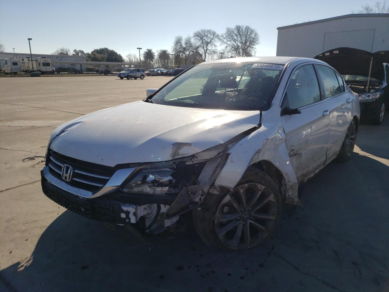 Photo 2 from auction – 2015 HONDA ACCORD SPO with VIN 1HGCR2F53FA223073