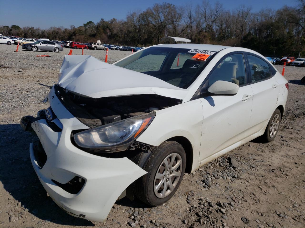 Photo 2 from auction – 2014 HYUNDAI ACCENT GLS with VIN KMHCT4AE1EU636413