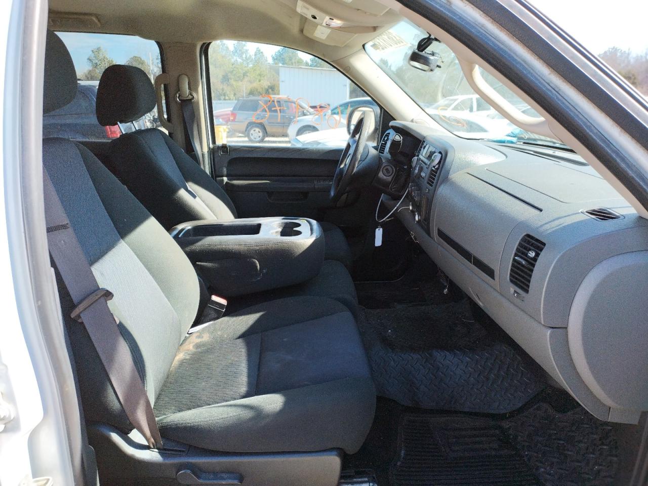 Photo 5 from auction – 2011 CHEVROLET SILVERADO with VIN 3GCPCREA8BG212297