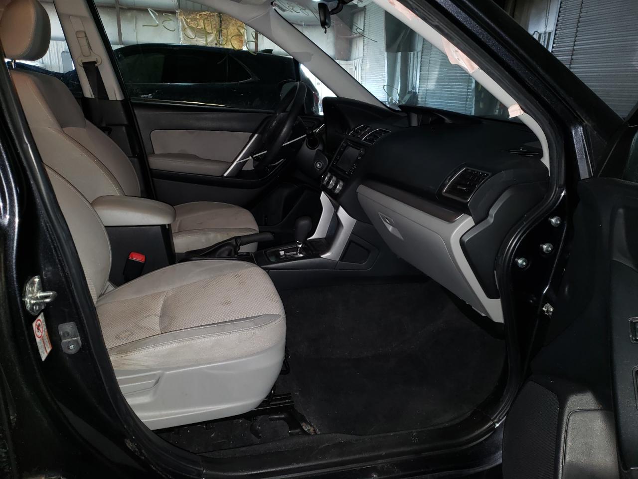 Photo 5 from auction – 2016 SUBARU FORESTER 2 with VIN JF2SJABC7GH407054