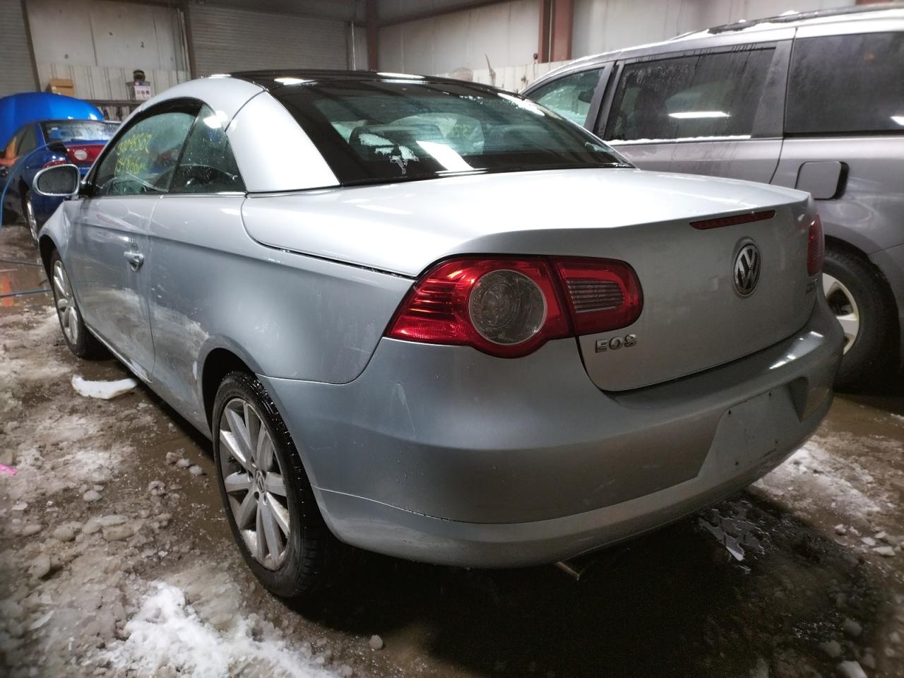 Photo 3 from auction – 2008 VOLKSWAGEN EOS TURBO with VIN WVWBA71F68V029227