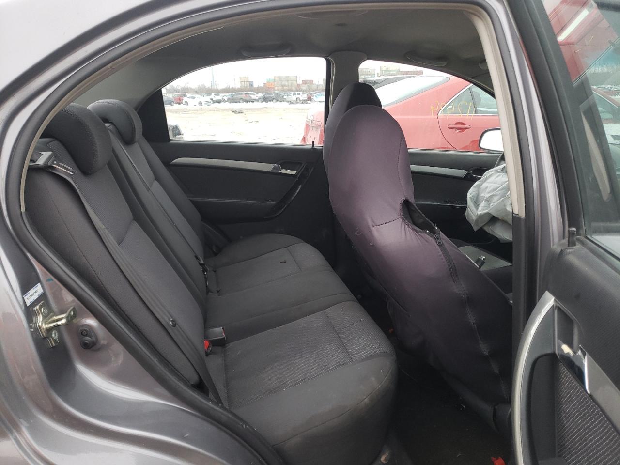 Photo 6 from auction – 2010 CHEVROLET AVEO LS with VIN KL1TD5DE4AB100247