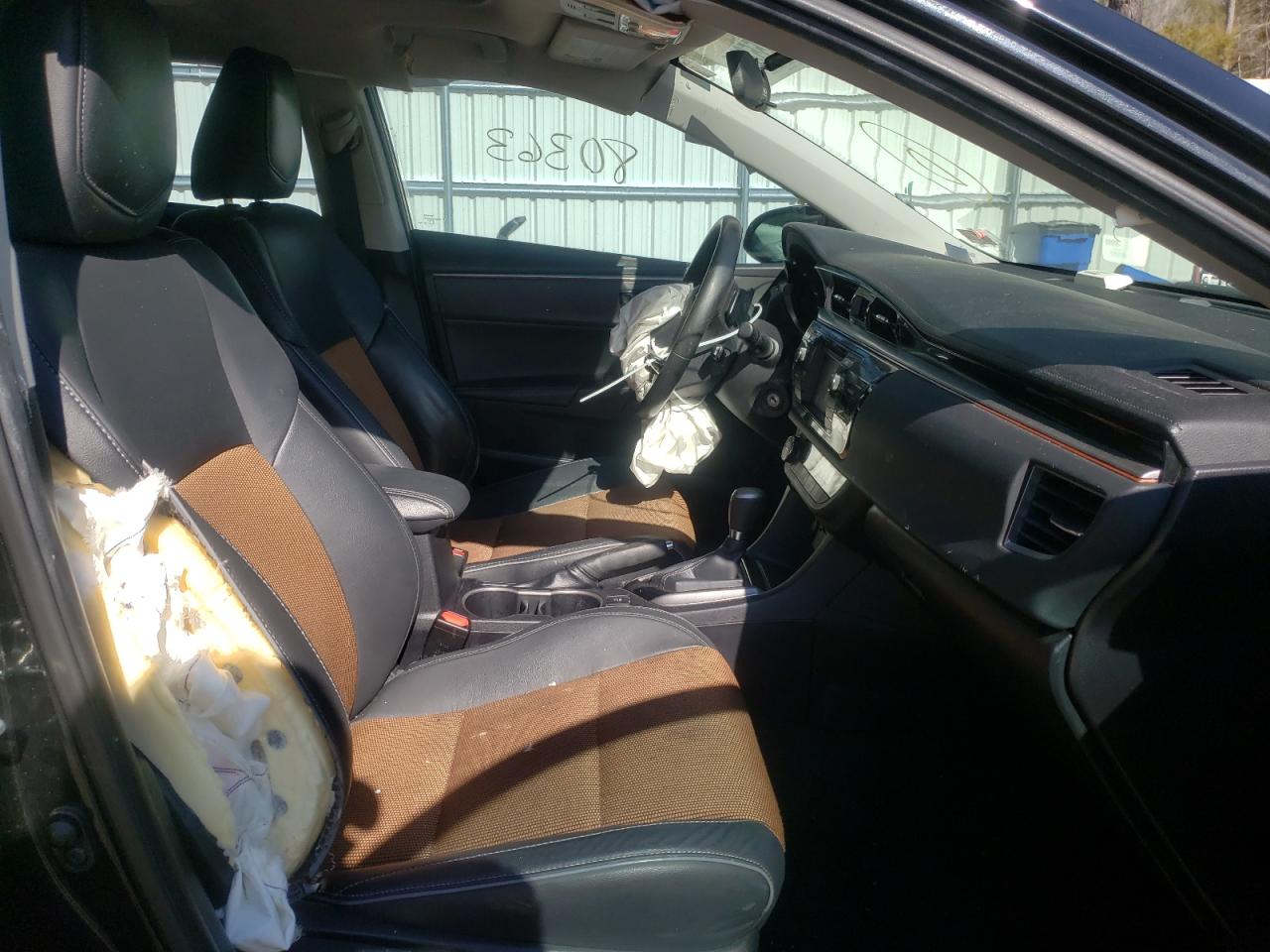 Photo 5 from auction – 2015 TOYOTA COROLLA L with VIN 2T1BURHE6FC300805
