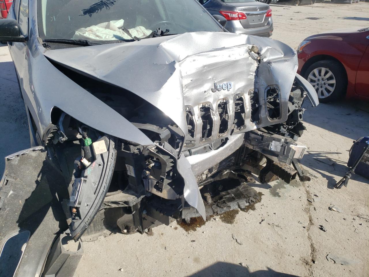 Photo 9 from auction – 2015 JEEP CHEROKEE S with VIN 1C4PJLAB9FW731822