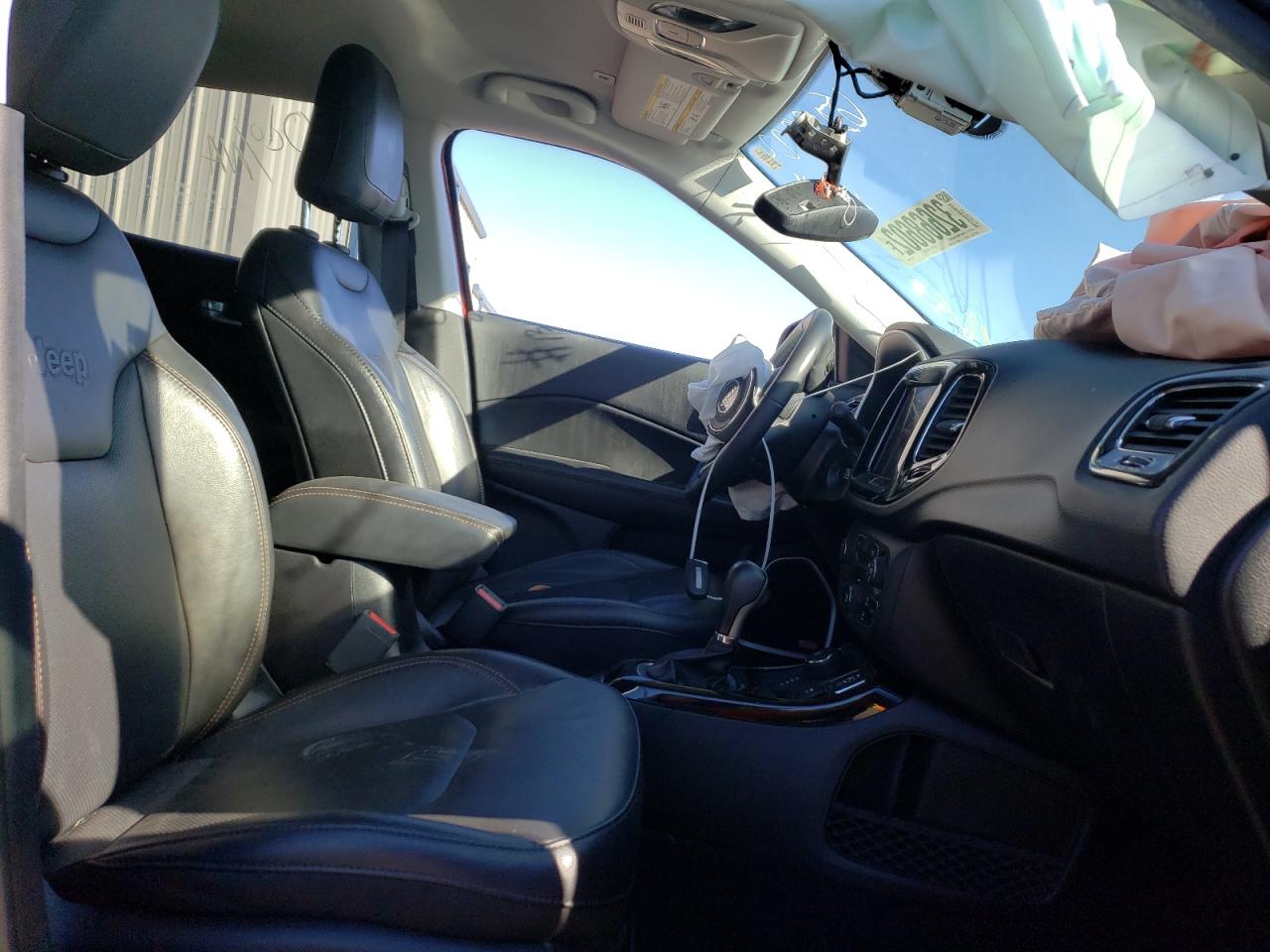 Photo 5 from auction – 2019 JEEP COMPASS LI with VIN 3C4NJDCB0KT653022