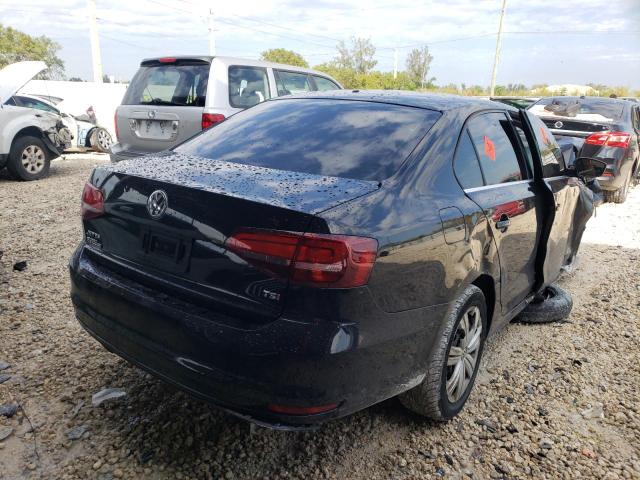 Photo 4 from auction – 2017 VOLKSWAGEN JETTA S with VIN 3VW2B7AJ8HM328632