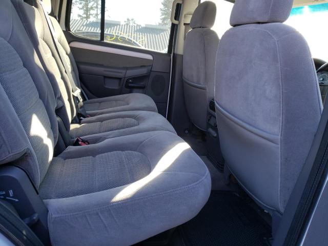 Photo 6 from auction – 2004 FORD EXPLORER with VIN 1FMZU73K44UB32142