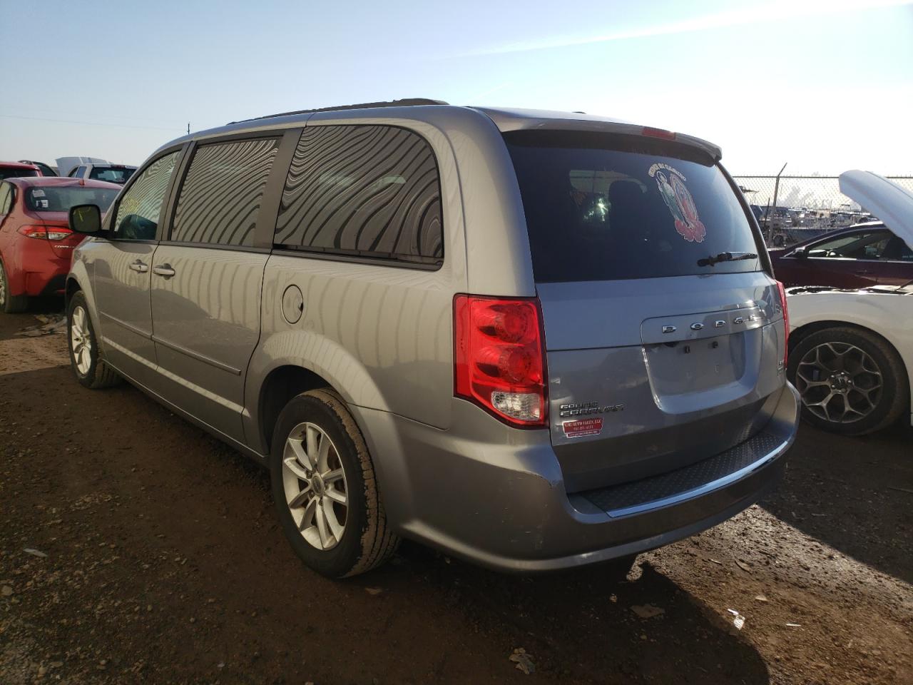 Foto 3 de la subasta – 2016 DODGE GRAND CARA con VIN 2C4RDGCG1GR257231
