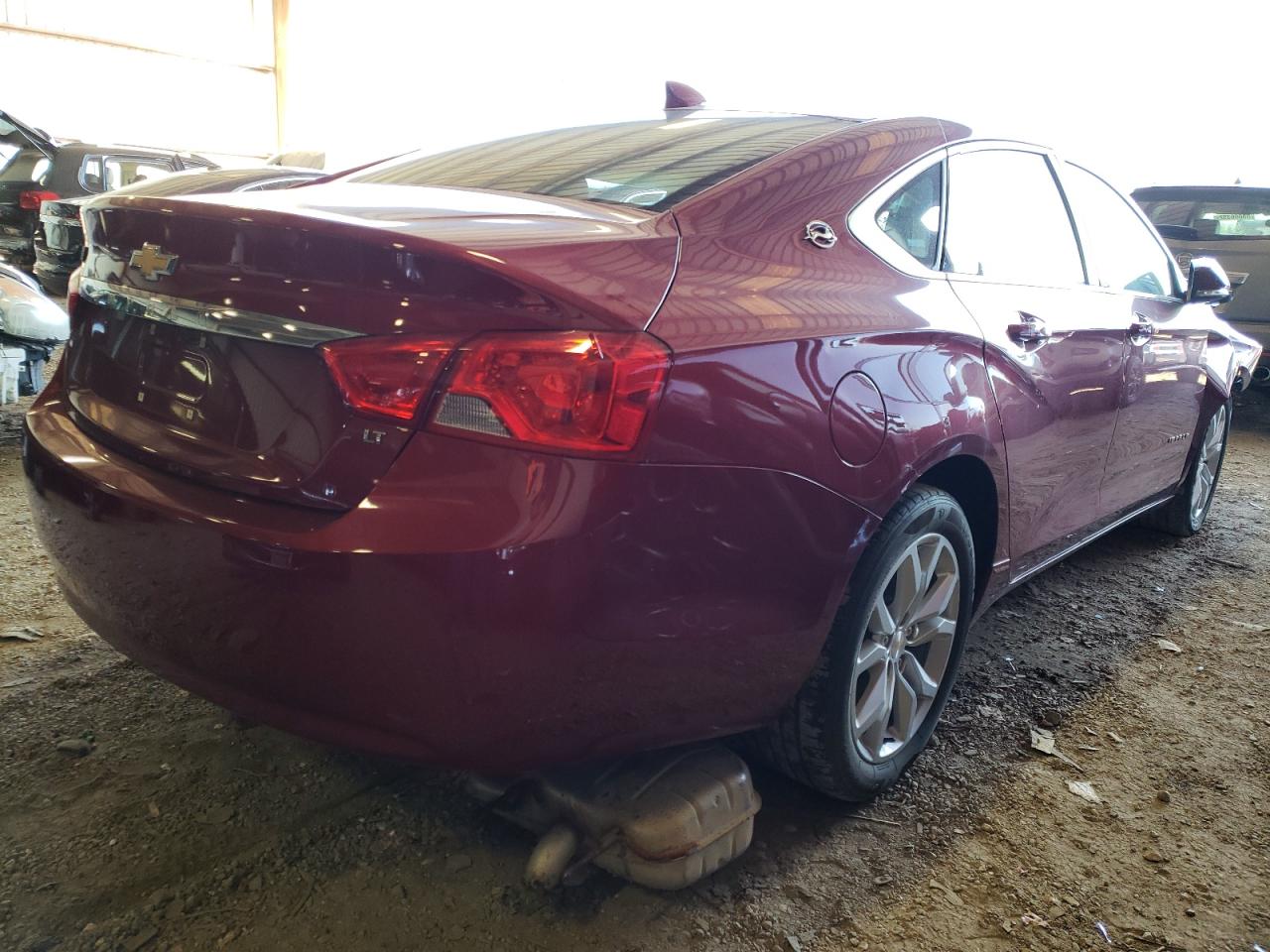Photo 4 from auction – 2018 CHEVROLET IMPALA LT with VIN 2G1105S36J9122533