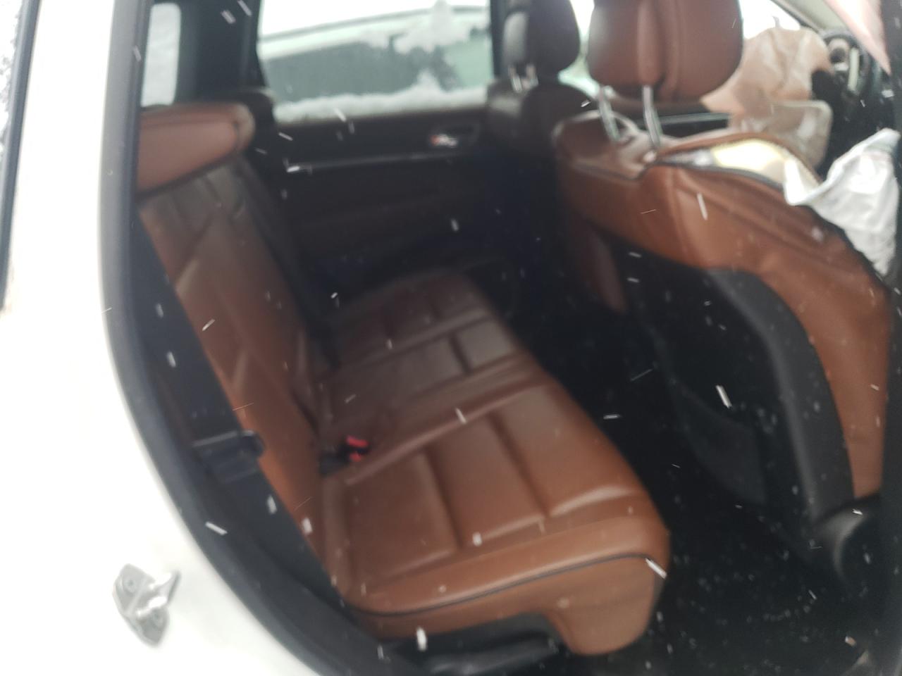 Photo 6 from auction – 2015 JEEP GRAND CHER with VIN 1C4RJFJT1FC754158