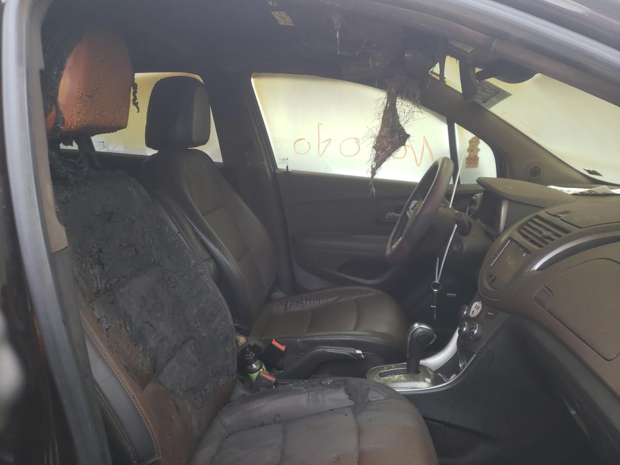 Photo 9 from auction – 2015 CHEVROLET TRAX LTZ with VIN KL7CJNSB2FB220336