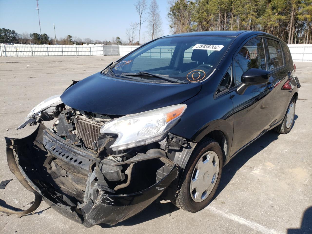 Photo 2 from auction – 2015 NISSAN VERSA NOTE with VIN 3N1CE2CP0FL423050