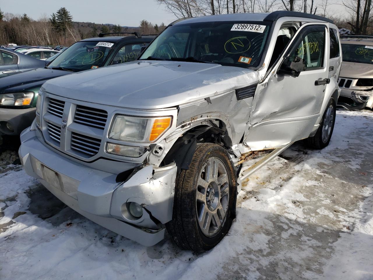 Photo 2 from auction – 2007 DODGE NITRO R/T with VIN 1D8GU58687W653743