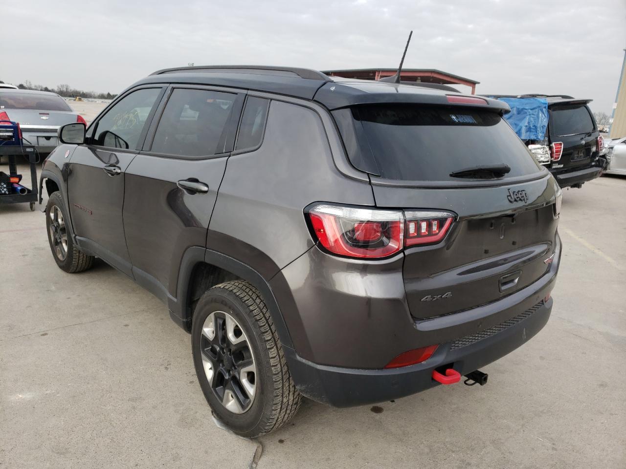 Photo 3 from auction – 2018 JEEP COMPASS TR with VIN 3C4NJDDB3JT282581