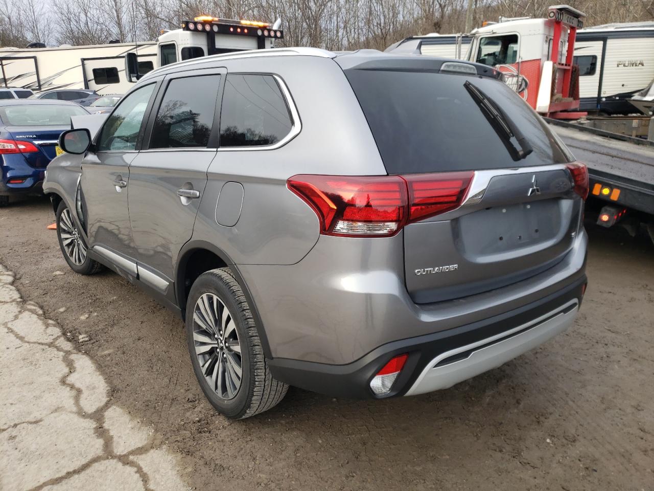 Photo 3 from auction – 2020 MITSUBISHI OUTLANDER with VIN JA4AD3A35LZ040541