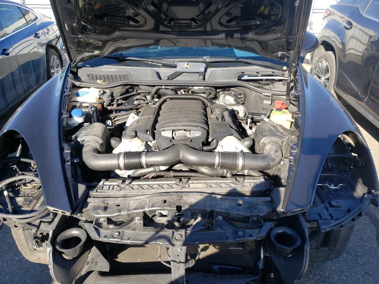 Photo 7 from auction – 2013 PORSCHE CAYENNE S with VIN WP1AB2A2XDLA84955