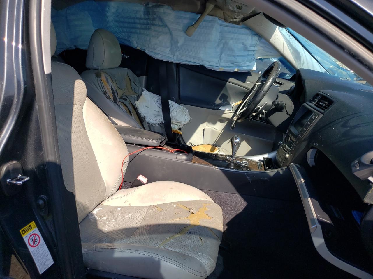 Photo 5 from auction – 2011 LEXUS IS 250 with VIN JTHCF5C26B5051786