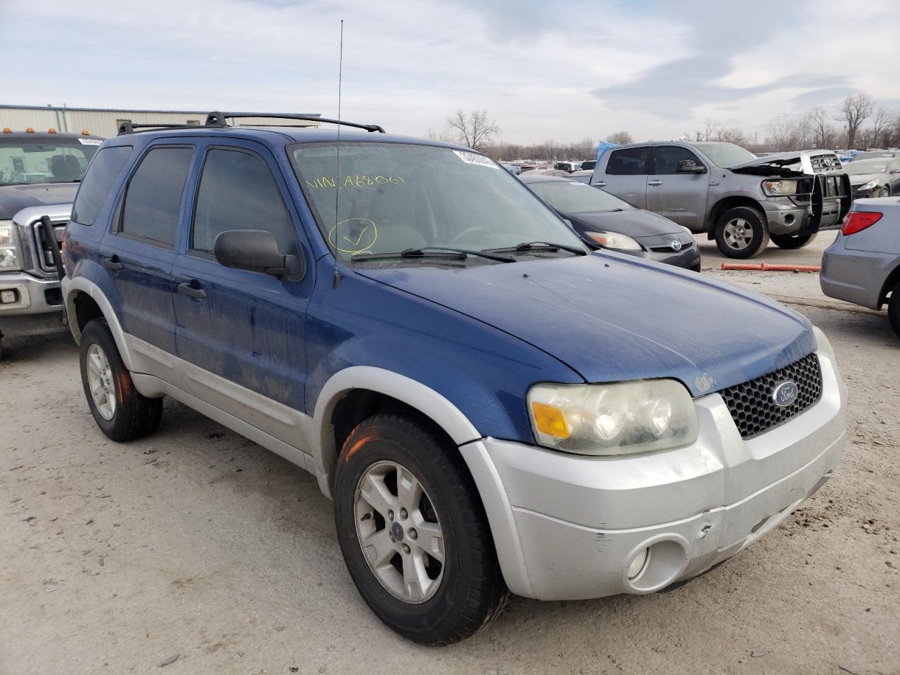 FORD ESCAPE XLT 2007 with VIN 1FMYU03197KA68061 - Photo from auction