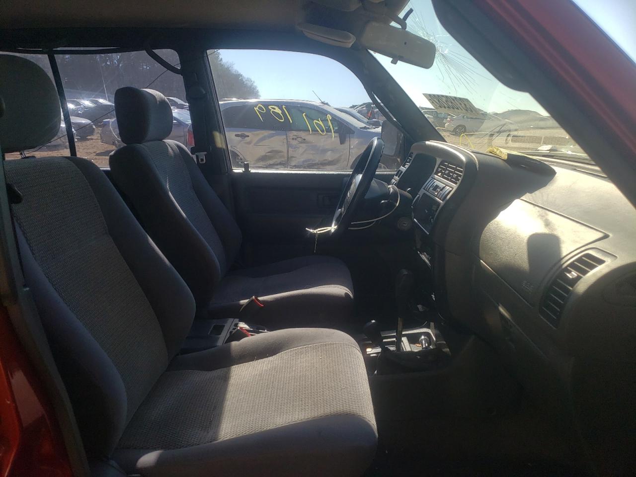 Photo 5 from auction – 1999 ISUZU TROOPER S with VIN JACDJ58XXX7922532