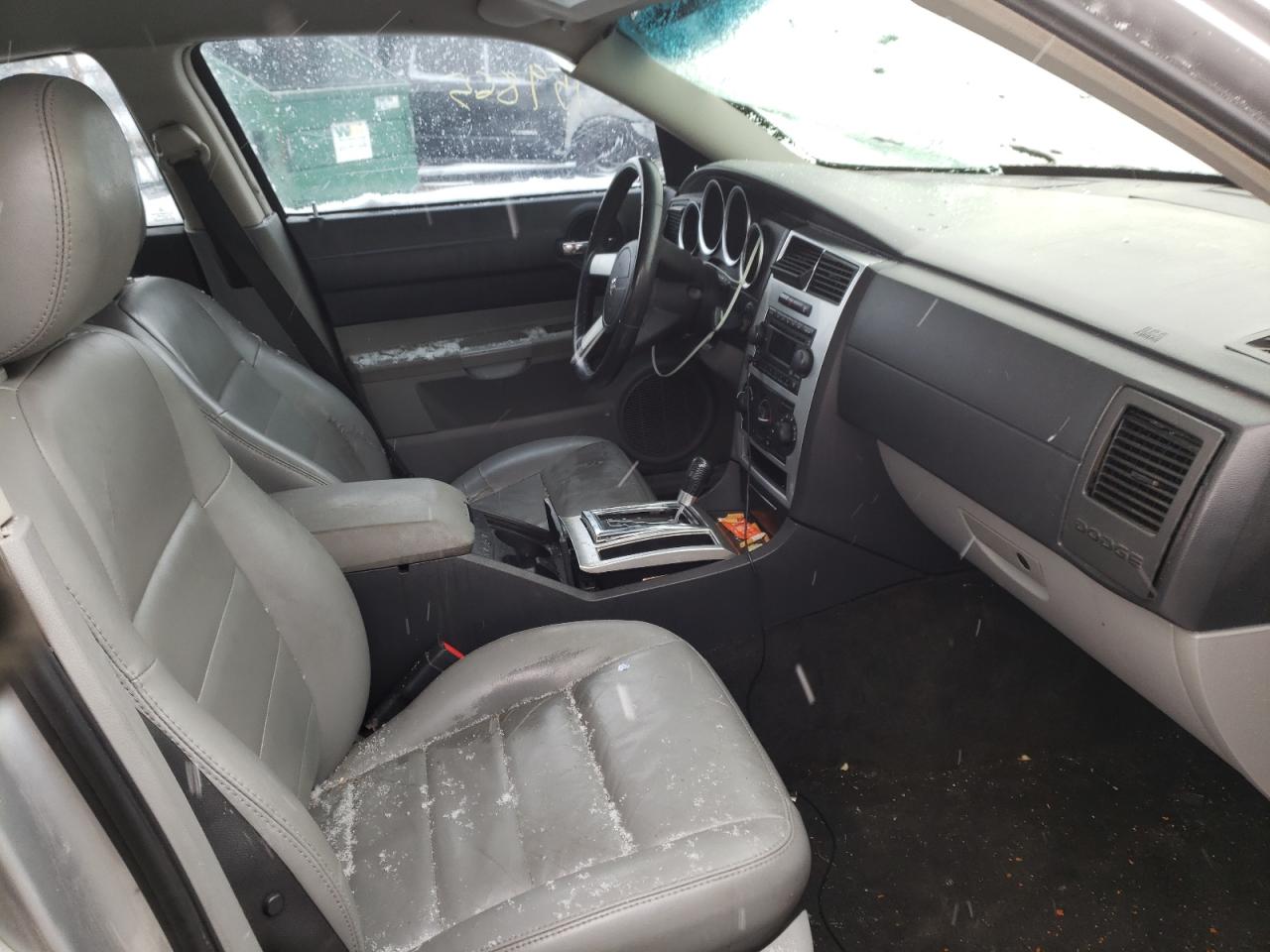 Photo 5 from auction – 2006 DODGE CHARGER R/ with VIN 2B3KA53H26H230729