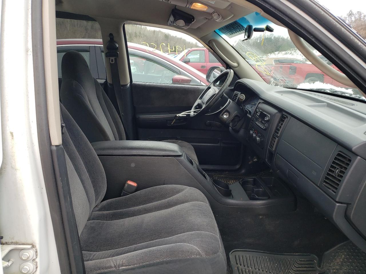 Photo 5 from auction – 2001 DODGE DAKOTA QUA with VIN 1B7GL2AN01S144911