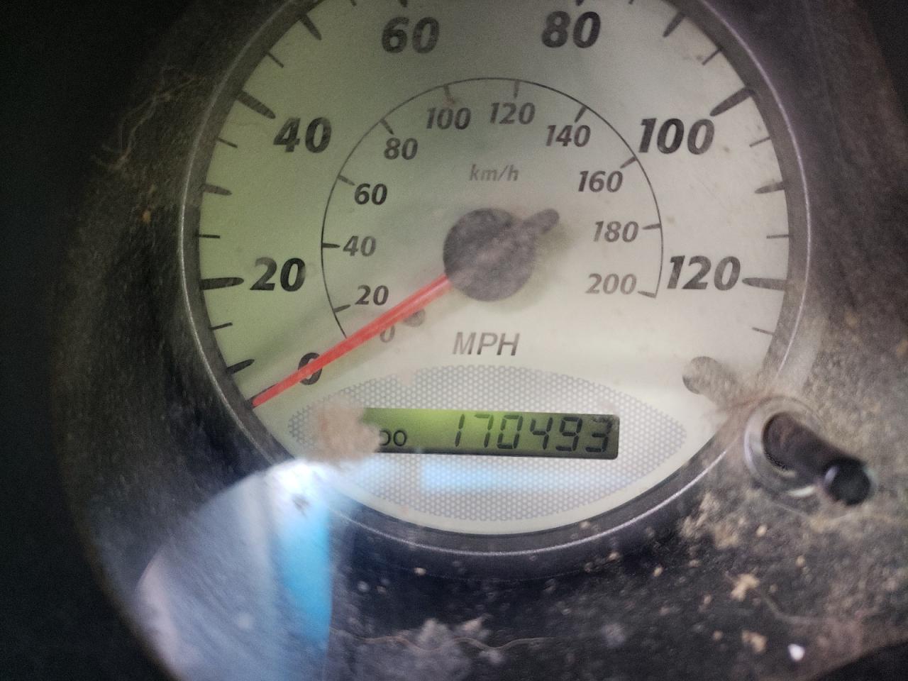 Photo 8 from auction – 2002 TOYOTA RAV4 with VIN JTEHH20V526066865