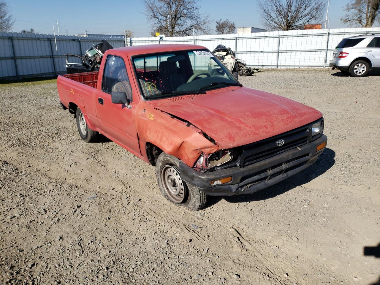 TOYOTA PICKUP 1/2 1993 with VIN 4TARN81A8PZ083452 - Photo from auction
