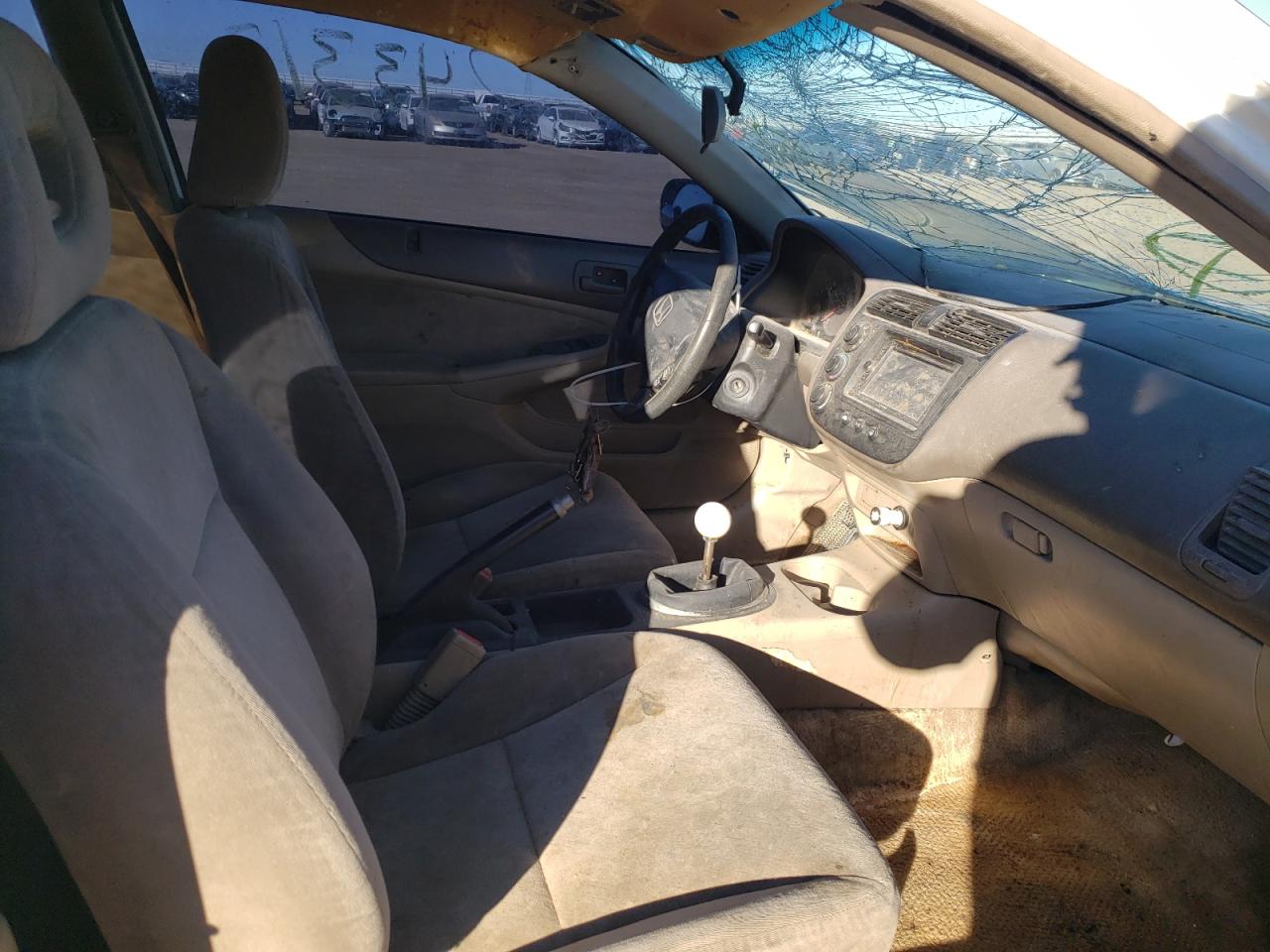 Photo 5 from auction – 2001 HONDA CIVIC LX with VIN 1HGEM215X1L044203