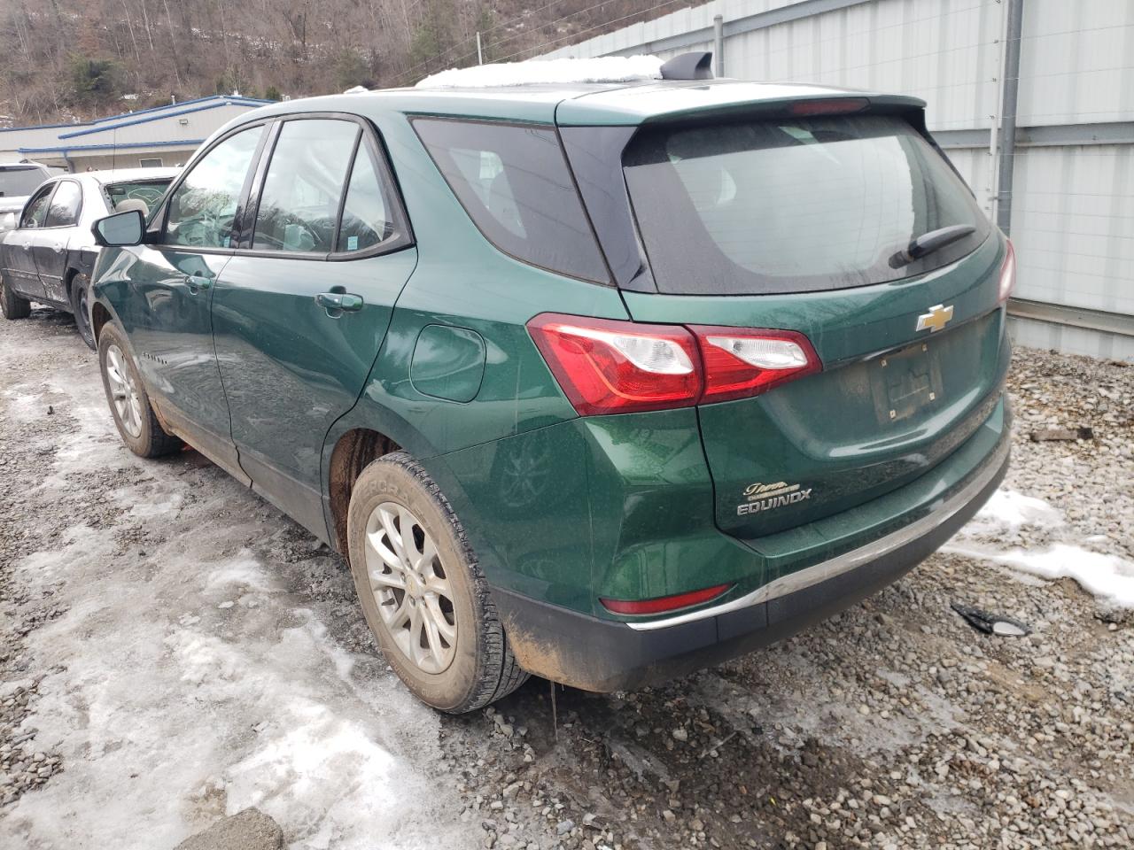 Photo 3 from auction – 2018 CHEVROLET EQUINOX LS with VIN 2GNAXREV1J6236049