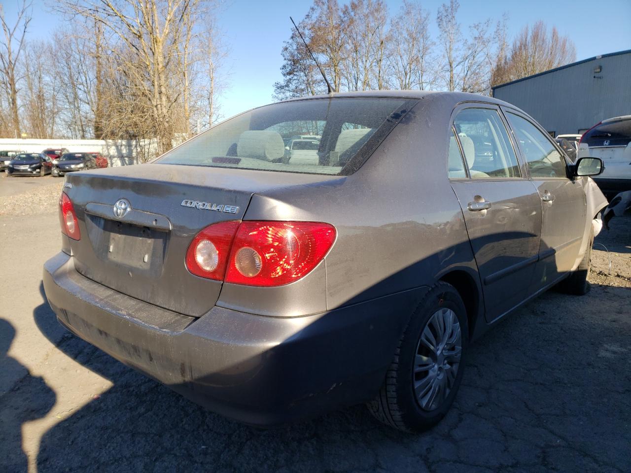 Photo 4 from auction – 2005 TOYOTA COROLLA CE with VIN 1NXBR32E15Z373147