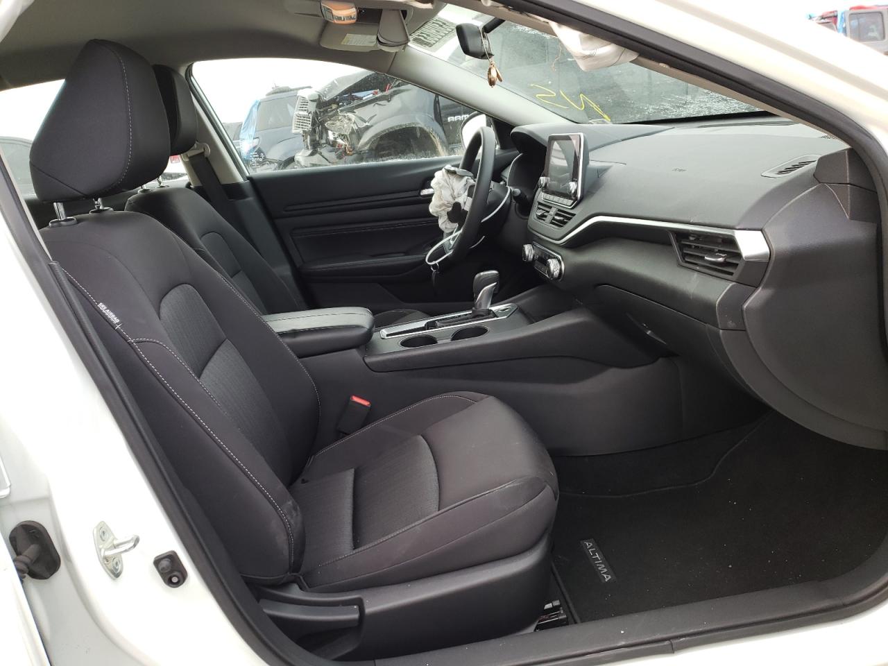 Photo 5 from auction – 2019 NISSAN ALTIMA S with VIN 1N4BL4BV0KC254024