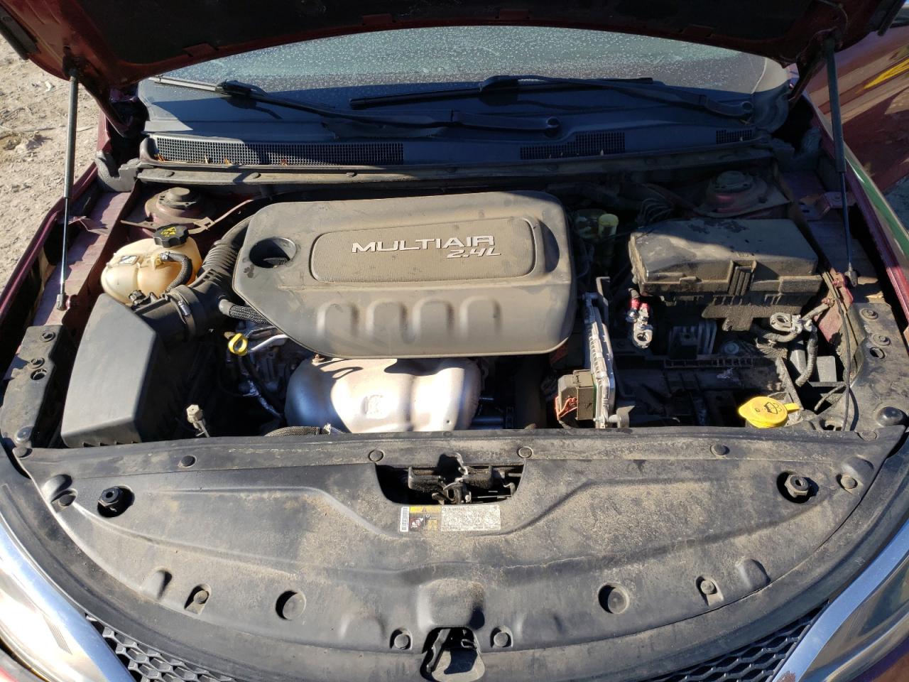 Photo 7 from auction – 2015 CHRYSLER 200 LIMITE with VIN 1C3CCCAB4FN594954